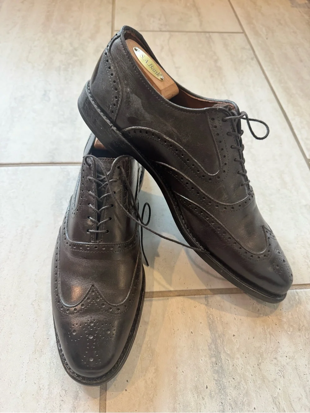 Men's Brown Leather Wingtip Oxford